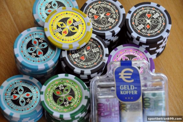 体育博彩公司力荐：真人荷官骰宝游戏完整攻略与技巧分享
