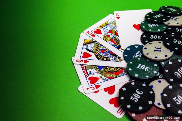 体育博彩公司深度解析：PG龙虎玩法精要与CSGO比分网实用策略
