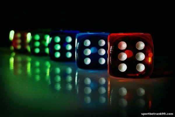 双色球选号实战指南：体育博彩公司教你理性构建投注逻辑