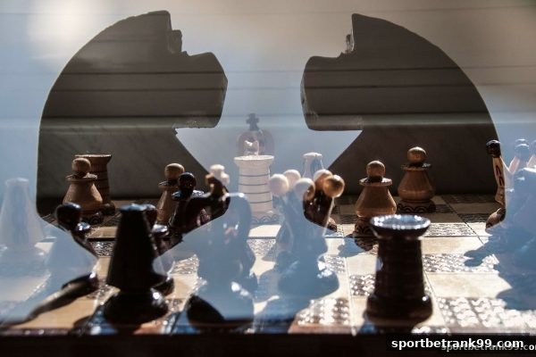 棋牌游戏避坑指南：体育博彩公司揭秘心态博弈与进阶策略